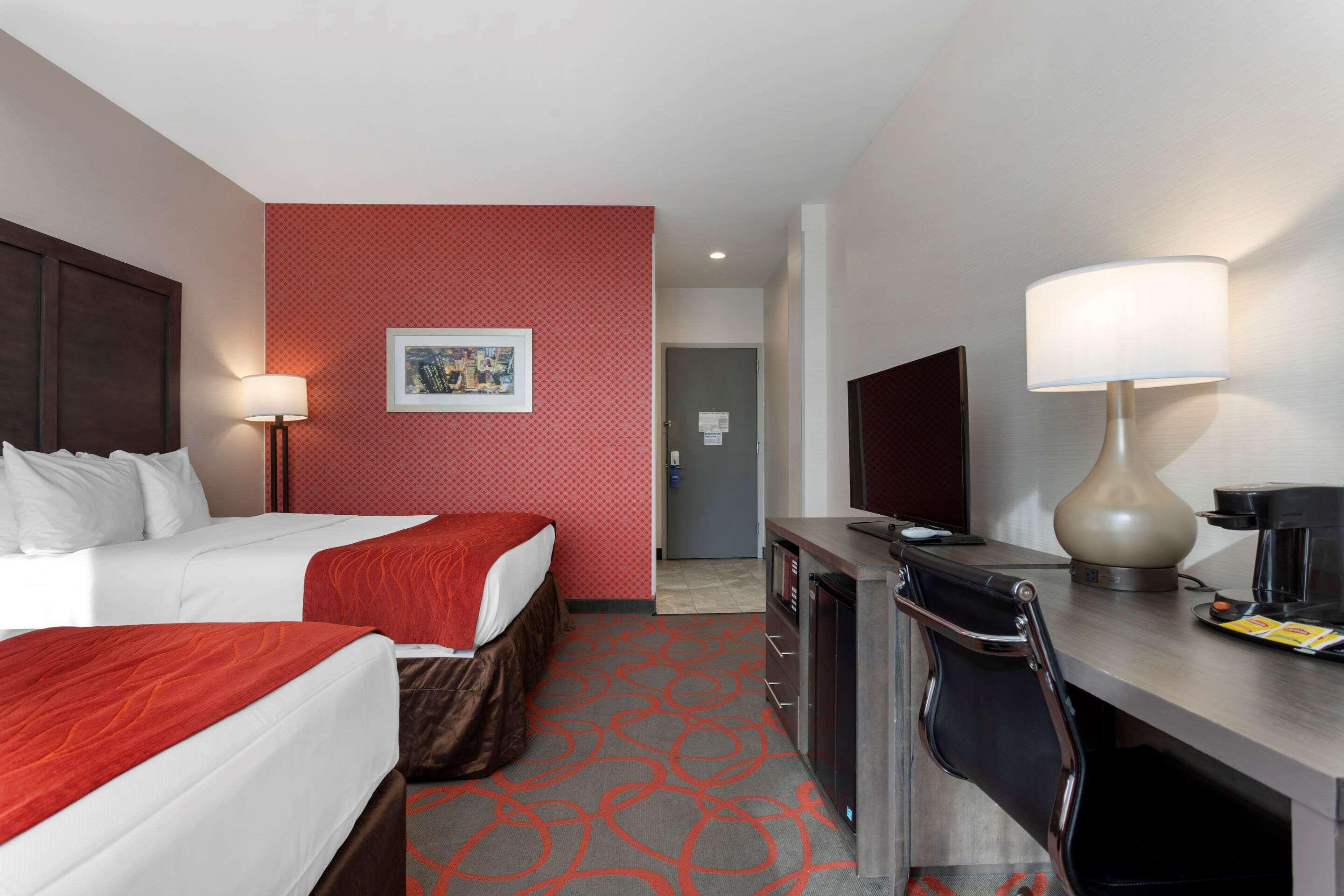 Comfort Inn & Suites Near Stadium New York Esterno foto