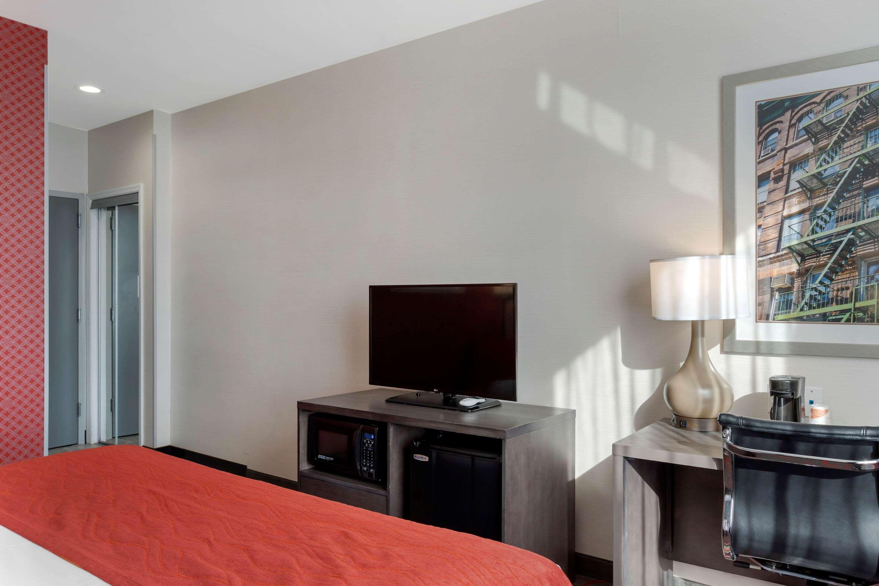 Comfort Inn & Suites Near Stadium New York Esterno foto