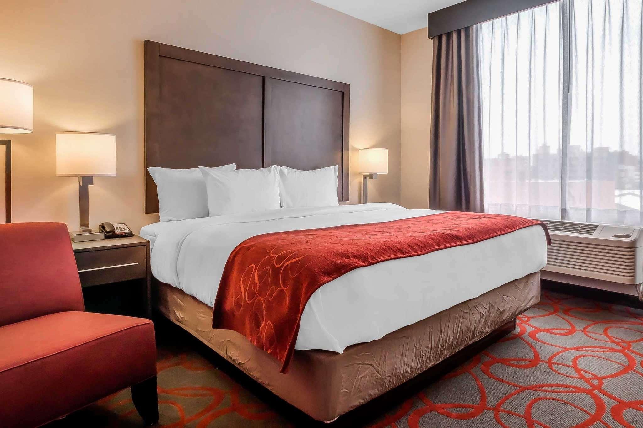 Comfort Inn & Suites Near Stadium New York Esterno foto