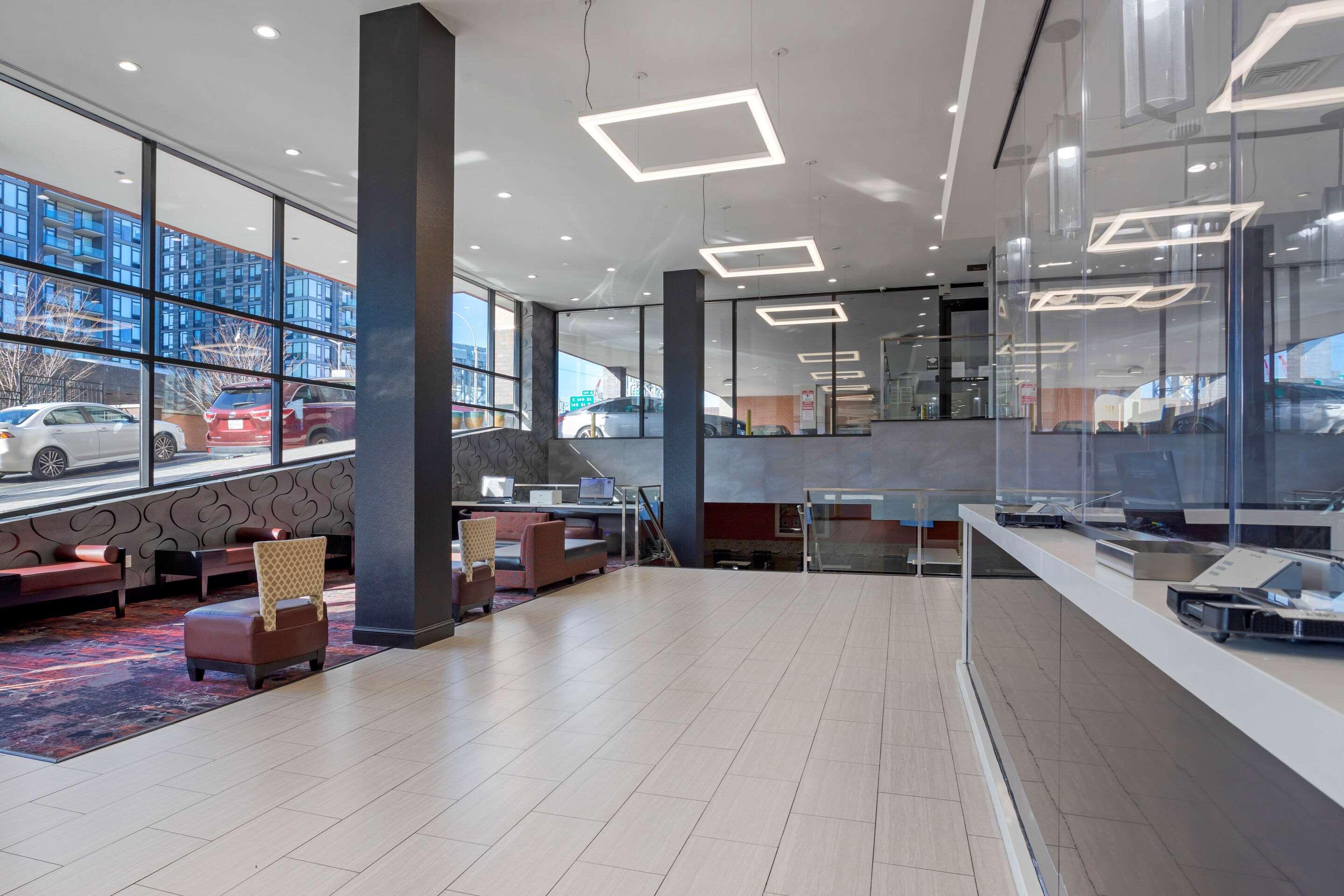 Comfort Inn & Suites Near Stadium New York Esterno foto