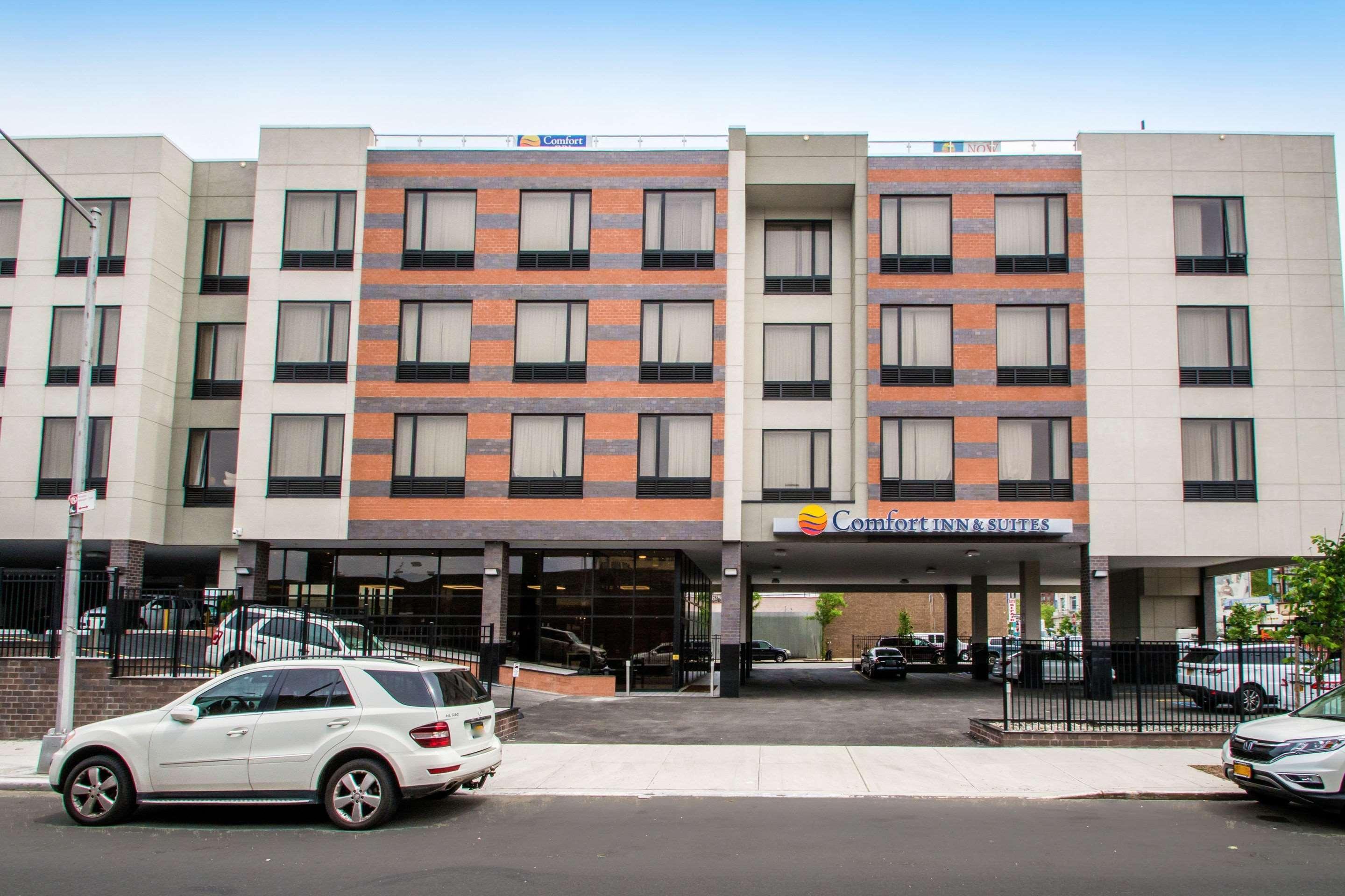 Comfort Inn & Suites Near Stadium New York Esterno foto